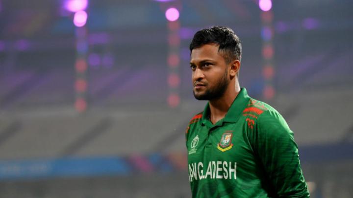 দুঃখ প্রকাশ সাকিবের ছাত্র আন্দোলনে নিরব থাকায়
