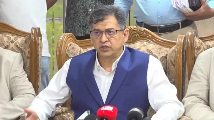 বিএনপির স্থায়ী কমিটির সদস্য সালাহউদ্দিন আহমদ। ছবি : সংগৃহীত