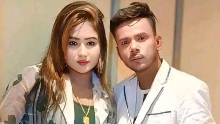 হিরো আলম ও রিয়ামনি। ছবি : সংগৃহীত