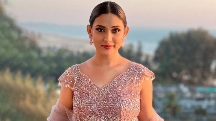 মডেল ও অভিনেত্রী মেহজাবীন চৌধুরী। ছবি : সংগৃহীত