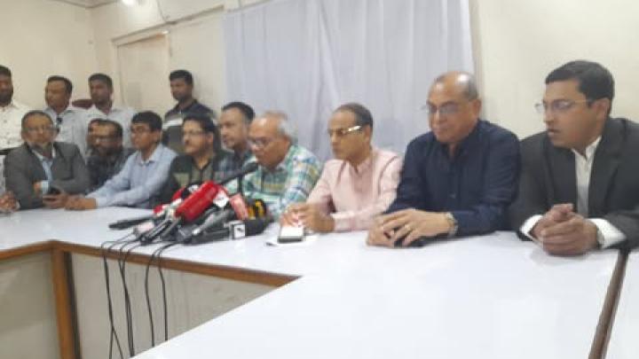 ব্যাংক লুটের টাকায় ককটেল কেনা হচ্ছে: রিজভী