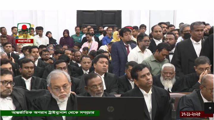 শেখ হাসিনার মানবতাবিরোধী মামলা: ট্রাইব্যুনালে ৪৫৩ পৃষ্ঠার রায় পড়া শুরু