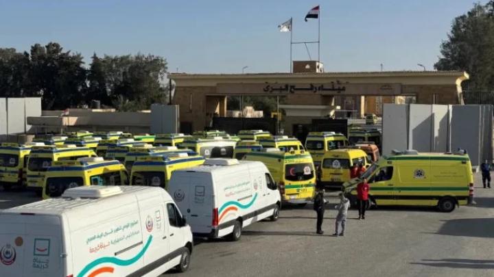 সীমিত পরিসরে আবারও খুললো গাজার রাফাহ সীমান্ত