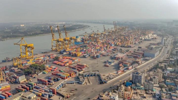 এনসিটি ইজারা: দুদিন বিরতির পর চট্টগ্রাম বন্দরে আগামীকাল থেকে ফের অনির্দিষ্টকালের ধর্মঘটের ডাক