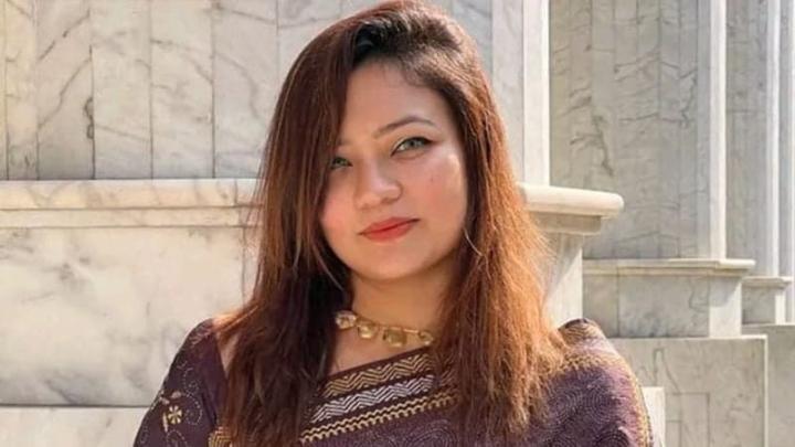 "প্রিয় তারেক রহমান, অসংখ্যবার হ*ত্যার হুমকি পাচ্ছি": ঢাকা বিশ্ববিদ্যালয় শিক্ষক মোনামি