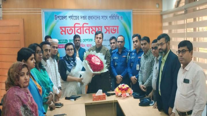 নন্দীগ্রামে নবনির্বাচিত এমপিকে সংবর্ধনা, উন্নয়ন ভাবনা নিয়ে দপ্তর প্রধানদের সঙ্গে বৈঠক