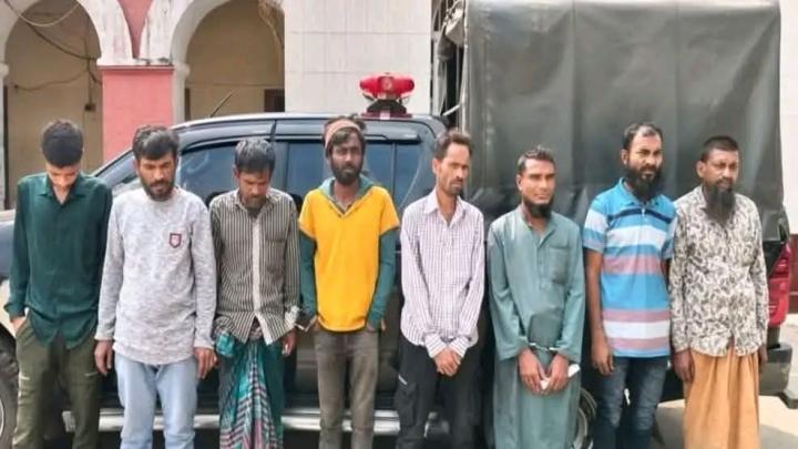 বগুড়ায় মাদক সেবনের দায়ে ৮ জন গ্রেপ্তার, বিভিন্ন মেয়াদে কারাদণ্ড