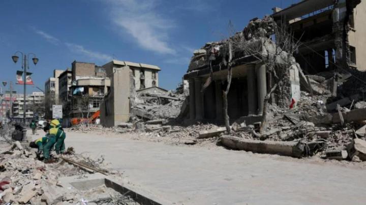 ইসরায়েলে নতুন করে ক্ষেপণাস্ত্র ছুড়লো ইরান, মার্কিন সিনেটে যুদ্ধ সীমিতের প্রস্তাব আটকালেন রি