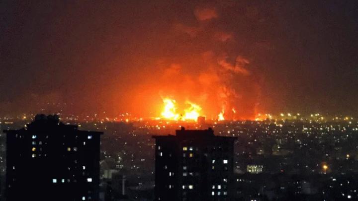 ইরানের তেল স্থাপনায় হামলা ইসরায়েলের; কয়েকজন মার্কিন সেনা আটকের দাবি তেহরানের