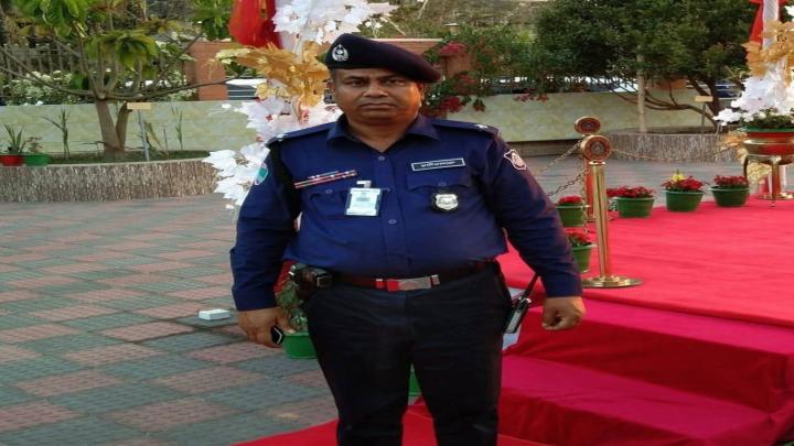 বিএনপি নেতার করা চাঁদাবাজি মামলায় বগুড়ার শাহজাহানপুর থানার সাবেক ওসি কারাগারে