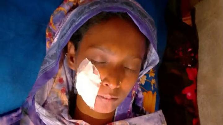 বগুড়ার ধুনটে জমি বিরোধের জেরে গৃহবধূকে মারধর, থানায় অভিযোগ