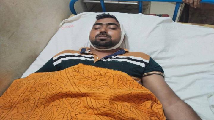 রায়গঞ্জে পুলিশ সহকারীকে হামলা, আহত এএসআই হাসপাতালে চিকিৎসাধীন