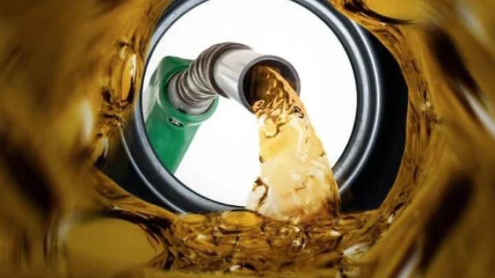 জ্বালানি সংকটে বিপর্যস্ত চট্টগ্রামের শিল্পখাত